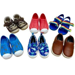 Bundle of Sz 5 Little Kids Shoes- Native like, Dinosaur Loafers, Stride Rite